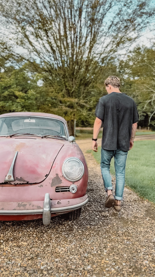 Classic Car Workshop - A BEGINNERS guide to classic cars with Lawrence Todd